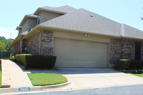 1230 Woodland Park Drive
