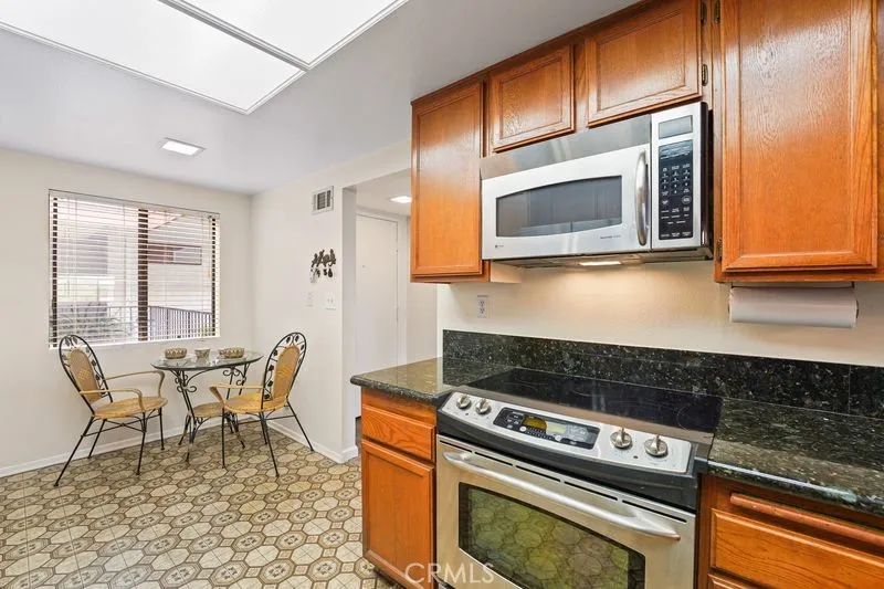 3600 E 4th #203 Long Beach, CA 90814