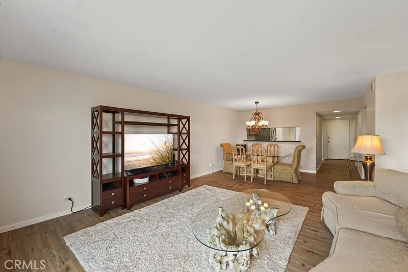3600 E 4th #203 Long Beach, CA 90814