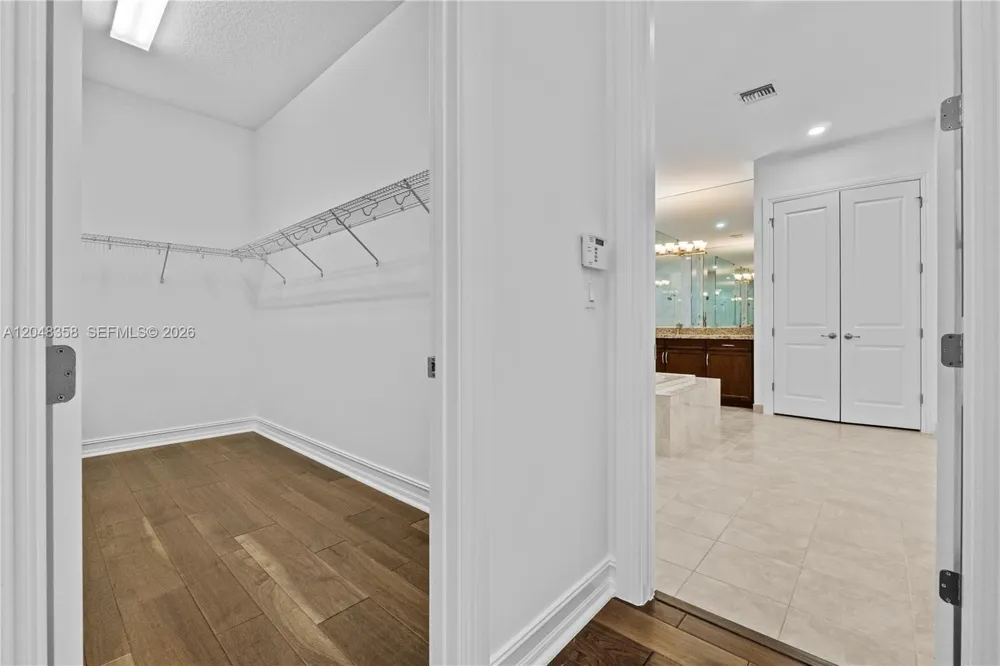 5301 S Sterling Ranch Cir Davie, FL 33314