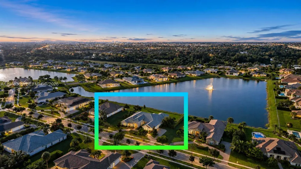 5301 S Sterling Ranch Cir Davie, FL 33314