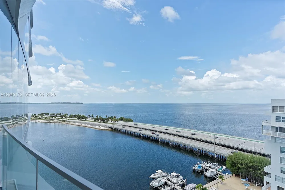 175 SE 25th Rd #1003 Miami, FL 33129