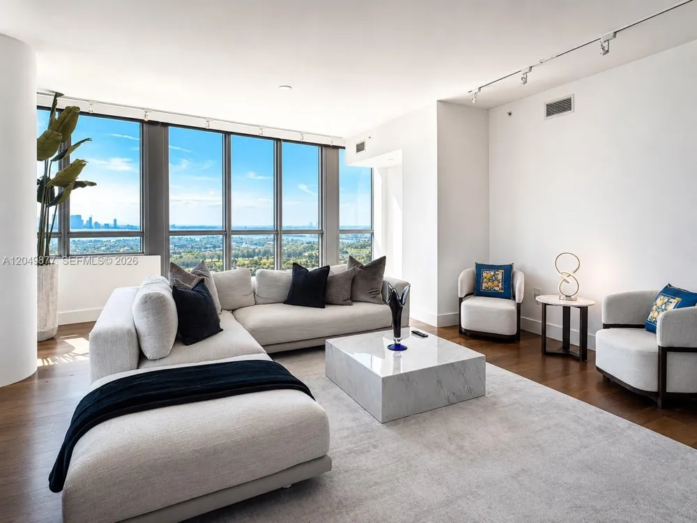 101 20th St #3501 Miami Beach, FL 33139