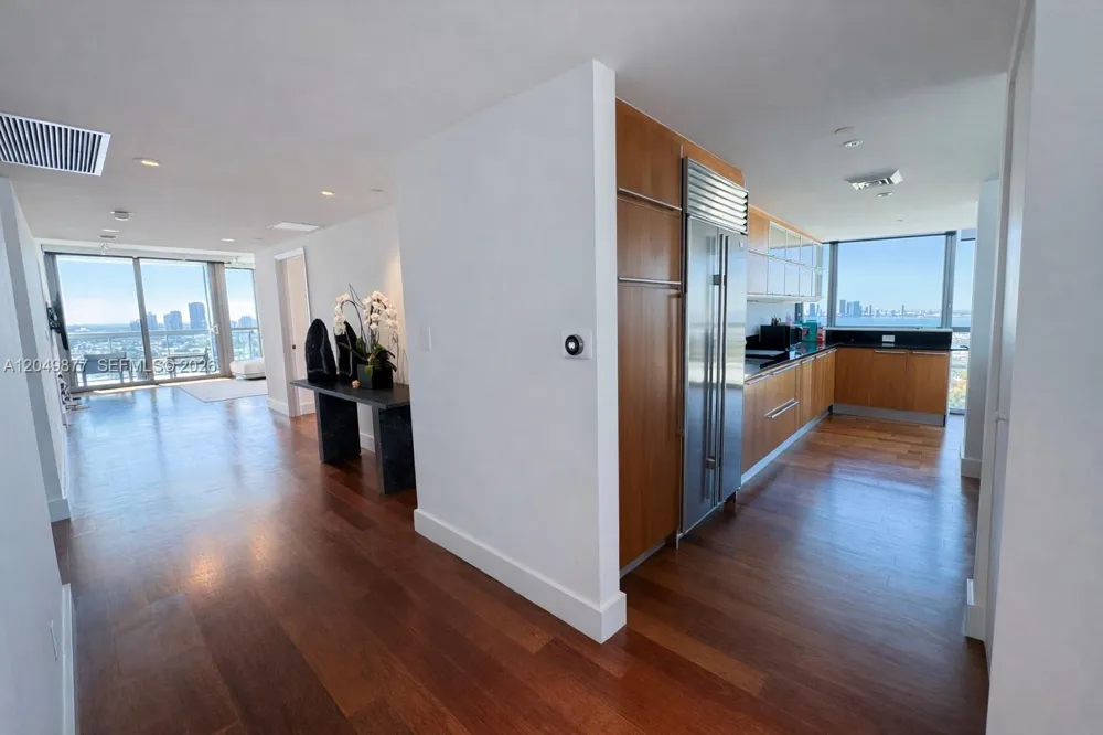 101 20th St #3501 Miami Beach, FL 33139