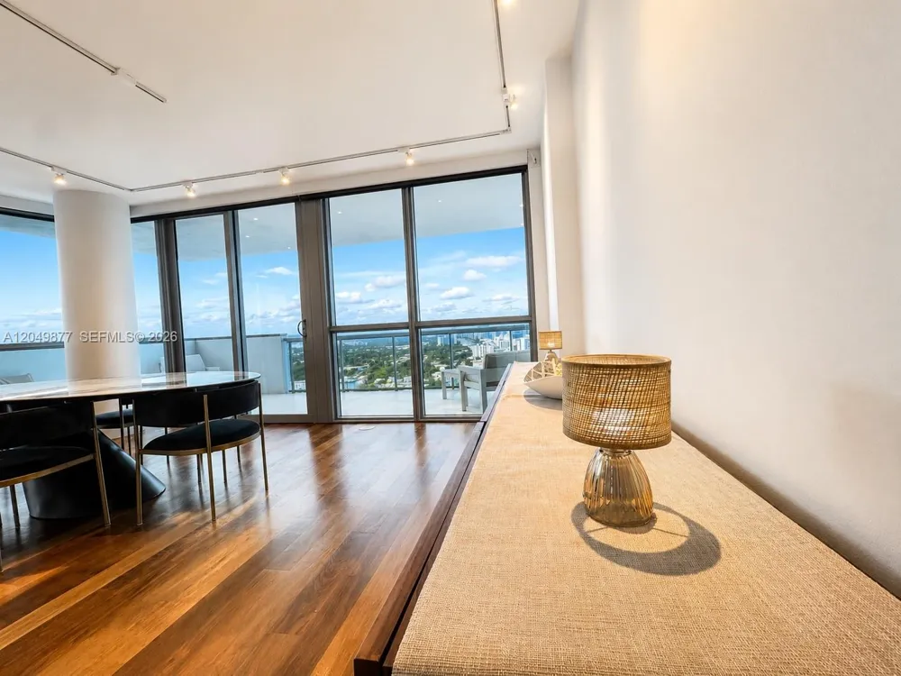 101 20th St #3501 Miami Beach, FL 33139