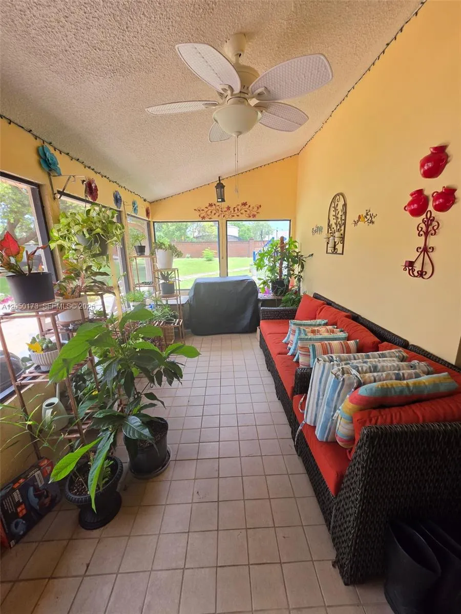 2824 SUNSET RIDGE ST Deltona, FL 32725