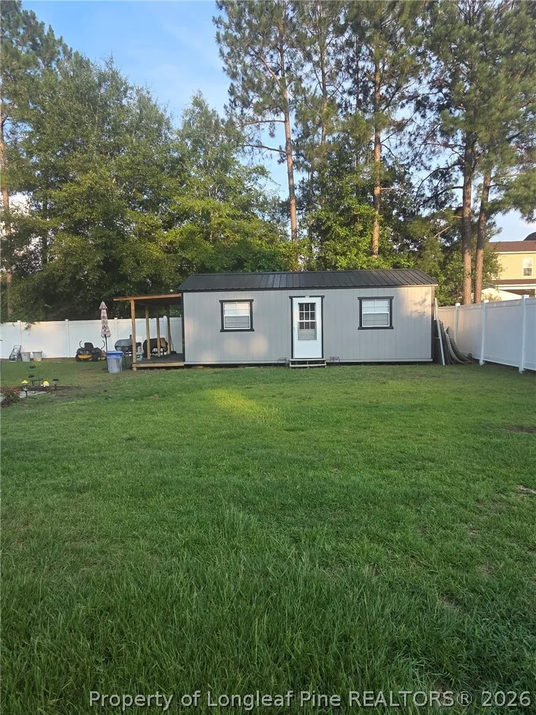 4611 Salem Prince Drive Hope Mills, NC 28348