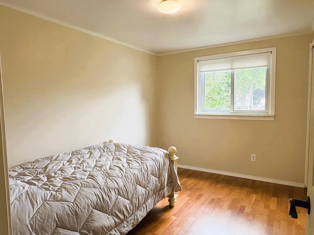 19324 Todd Drive Clinton Charter Township, MI 48038