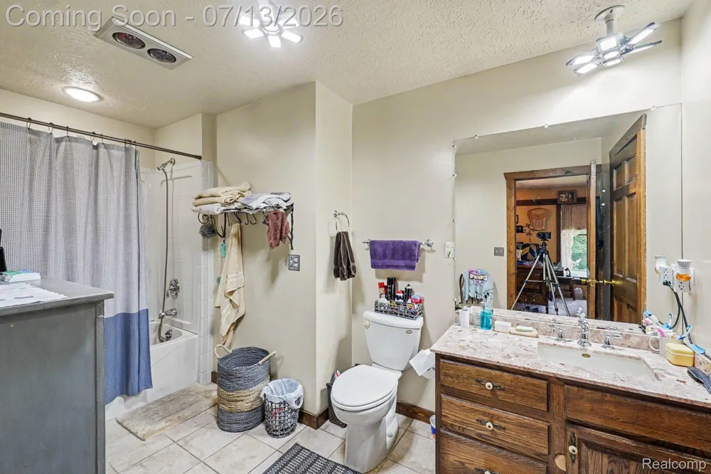 3284 Pratt Road Hadley Township, MI 48455