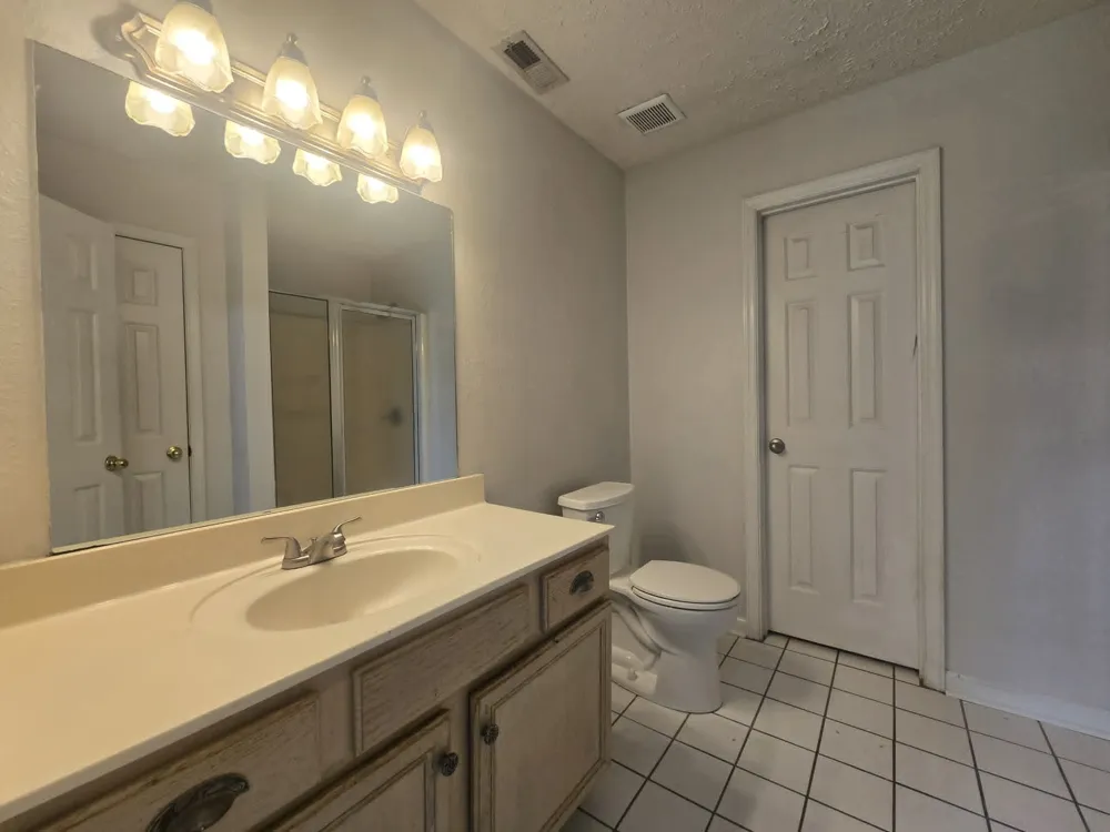 2112 Spring Hill Cir Spring Hill, TN 37174