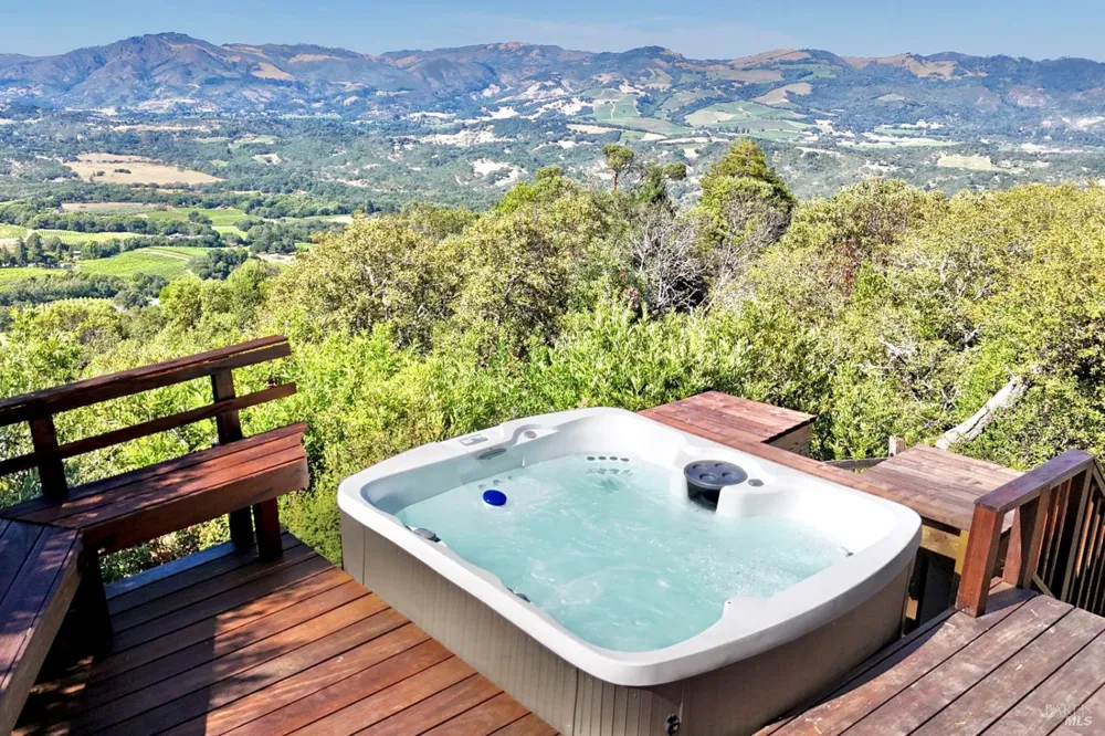 1000 Wolf Ridge Road Glen Ellen, CA 95442