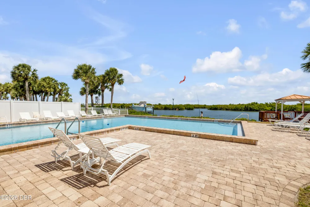 1210 Harbour Point Drive Port Orange, FL 32127