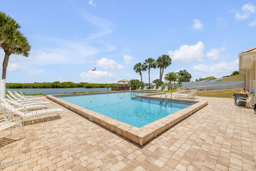 1210 Harbour Point Drive Port Orange, FL 32127