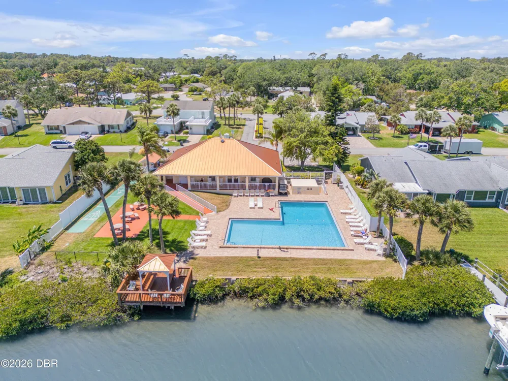 1210 Harbour Point Drive Port Orange, FL 32127