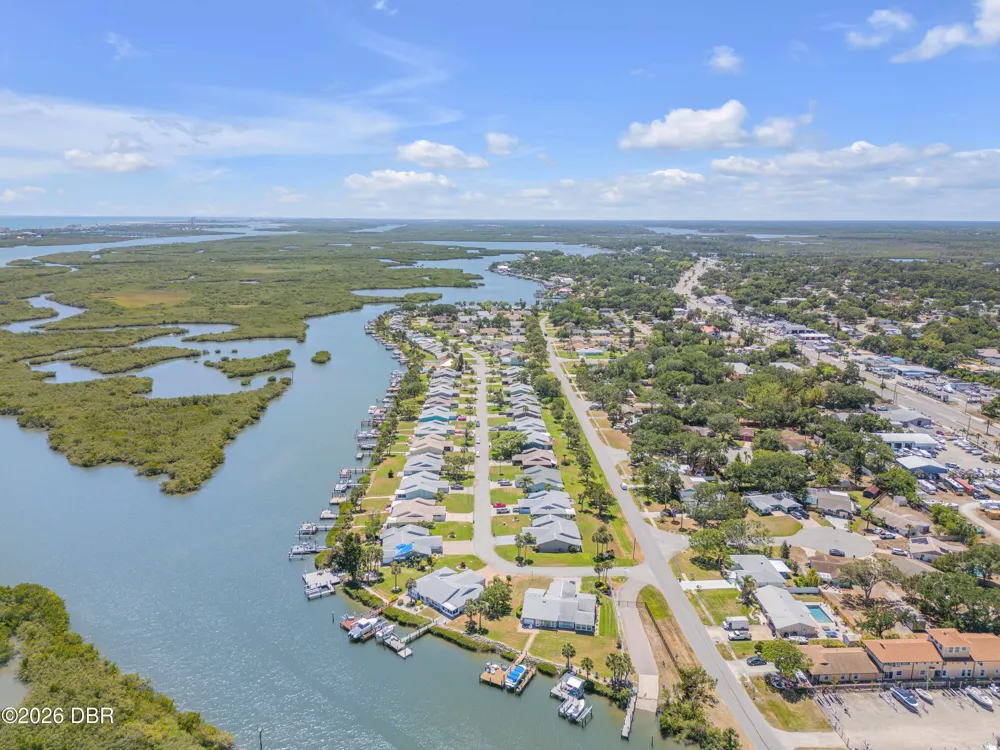 1210 Harbour Point Drive Port Orange, FL 32127
