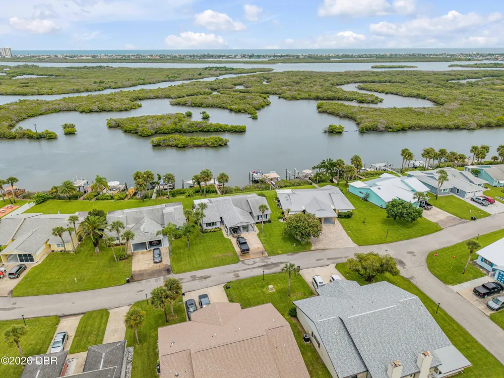 1210 Harbour Point Drive Port Orange, FL 32127