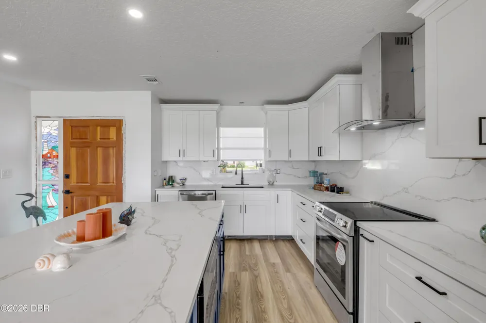 1210 Harbour Point Drive Port Orange, FL 32127