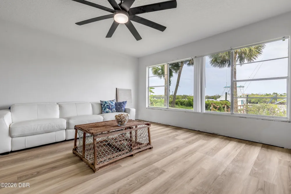 1210 Harbour Point Drive Port Orange, FL 32127