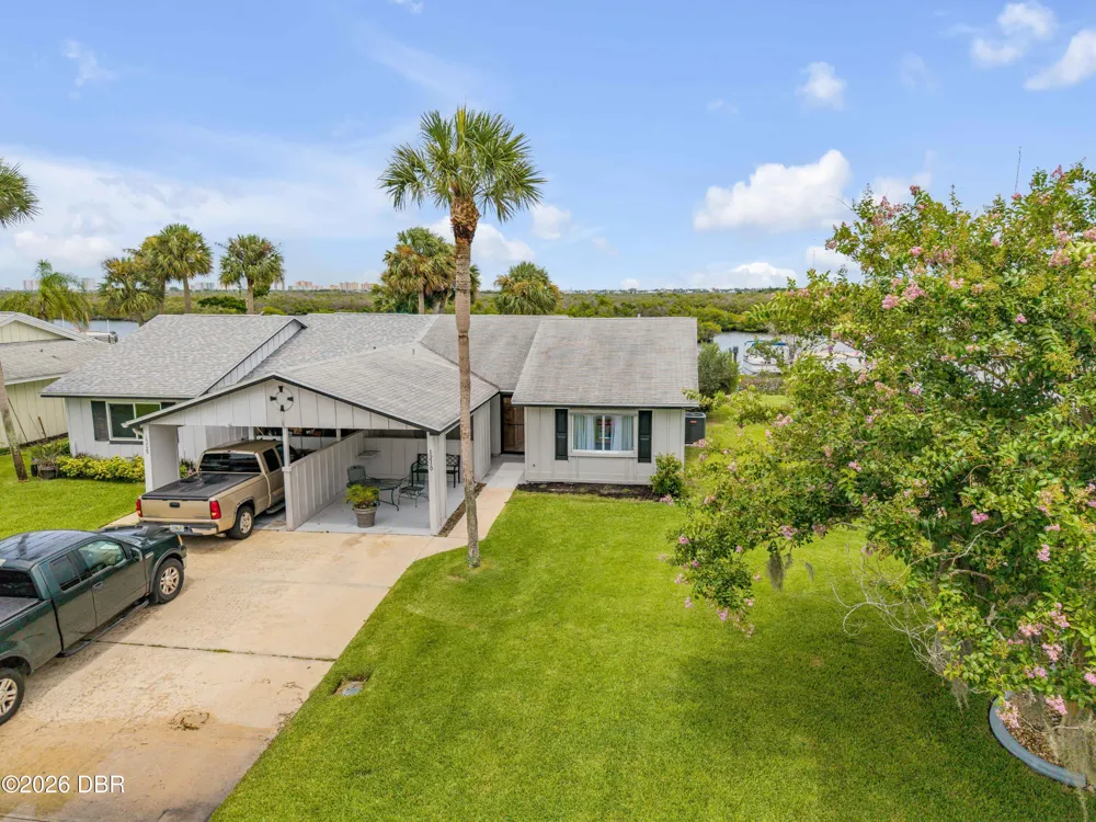 1210 Harbour Point Drive Port Orange, FL 32127