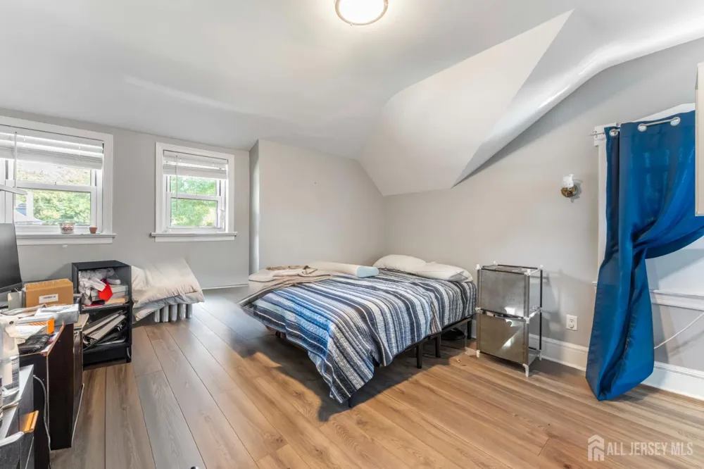 341 Mountainview Terrace Dunellen, NJ 08812