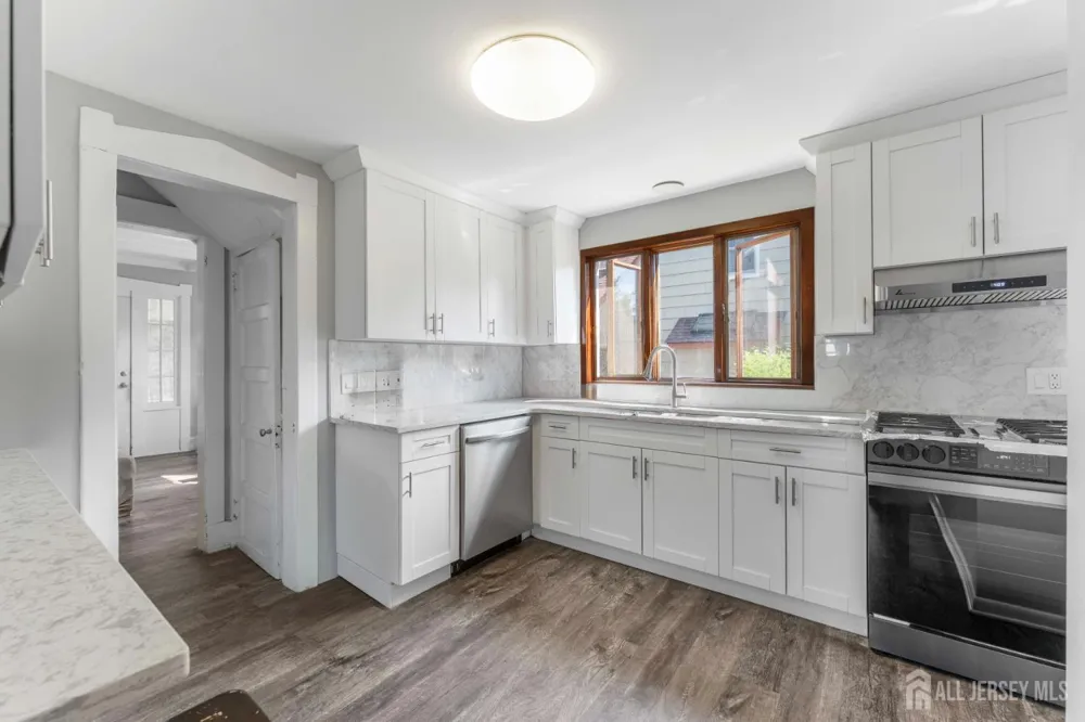 341 Mountainview Terrace Dunellen, NJ 08812