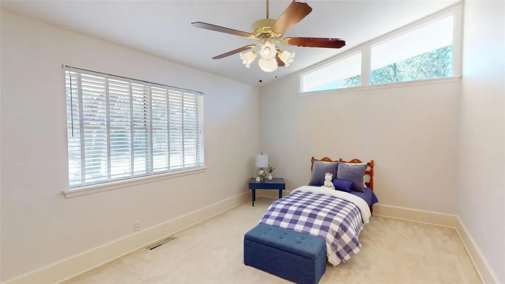 1124 W 6th Brady, TX 76825
