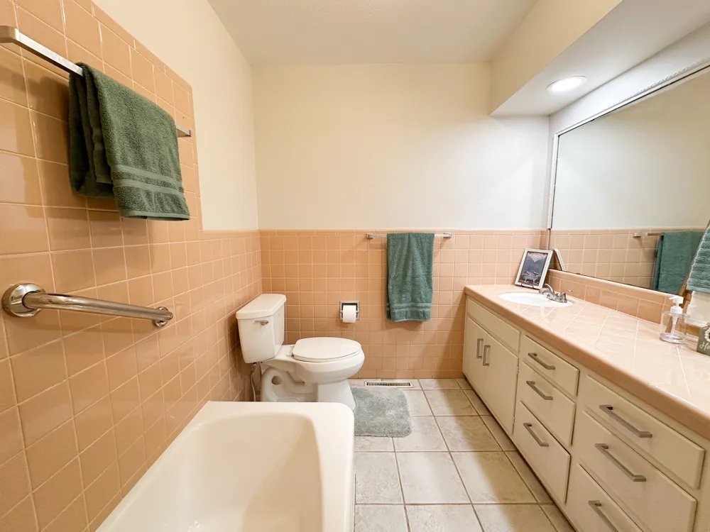 1124 W 6th Brady, TX 76825