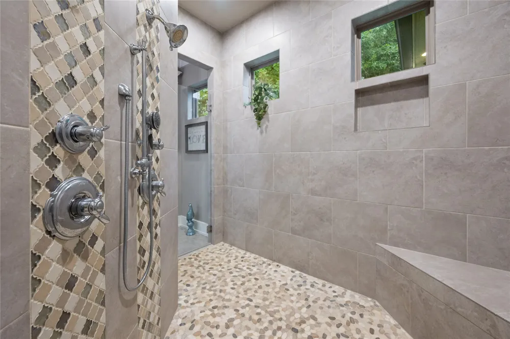4002 Shadow Ridge Lane Longview, TX 75605