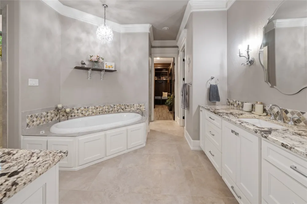 4002 Shadow Ridge Lane Longview, TX 75605