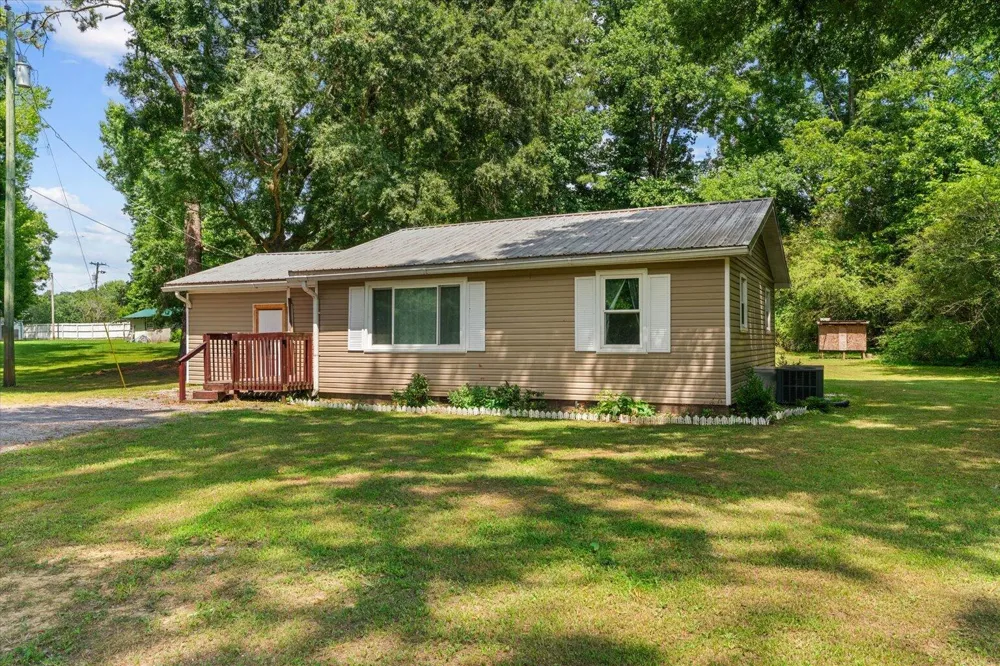163 Ben Putnam Road Resaca, GA 30735