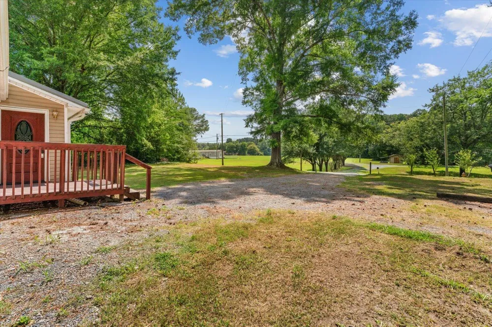 163 Ben Putnam Road Resaca, GA 30735