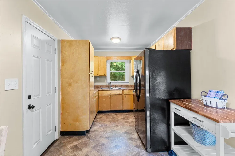 163 Ben Putnam Road Resaca, GA 30735