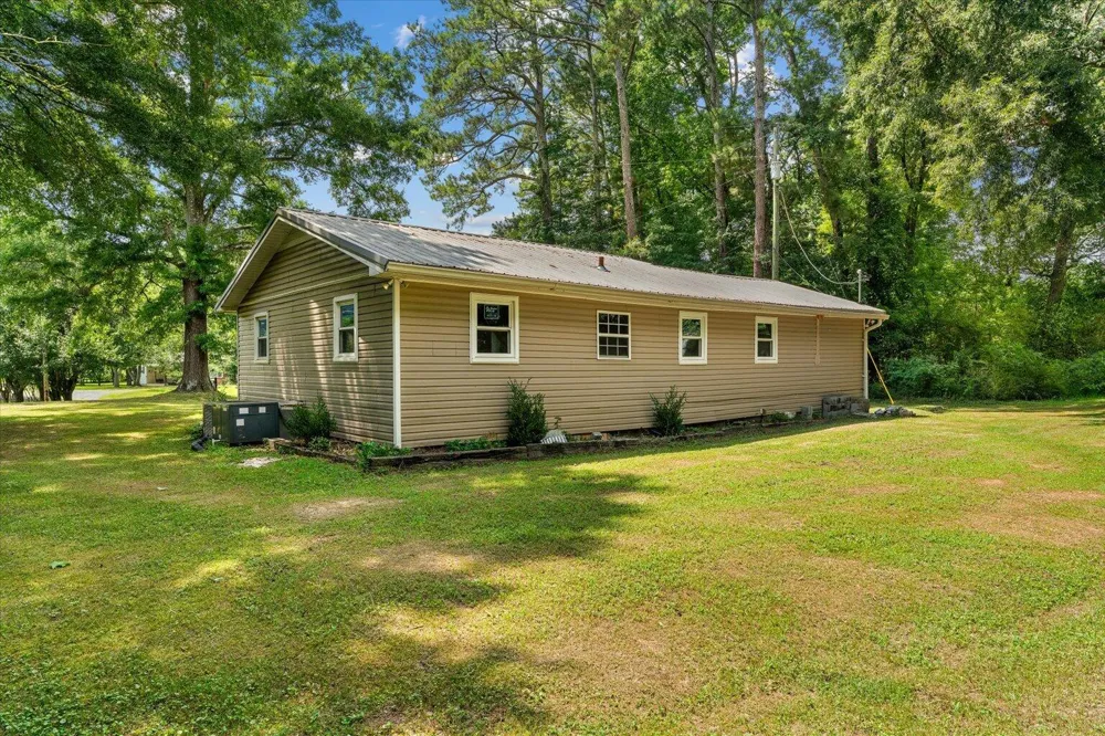 163 Ben Putnam Road Resaca, GA 30735