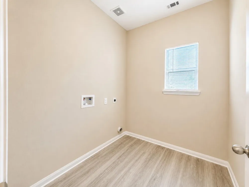 3986 Avenue B #A Brookshire, TX 77423