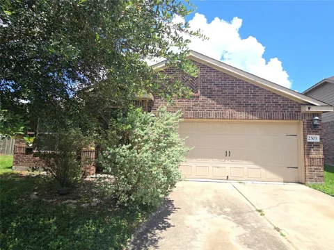 2303 Golden Brandy Lane