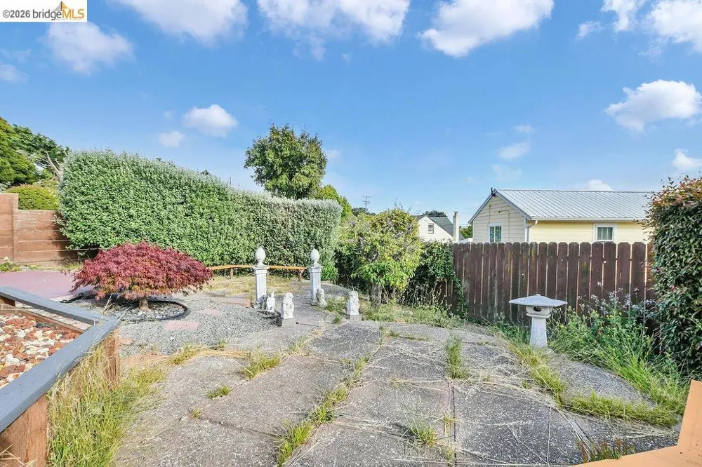 6606 Hagen BLVD El Cerrito, CA 94530