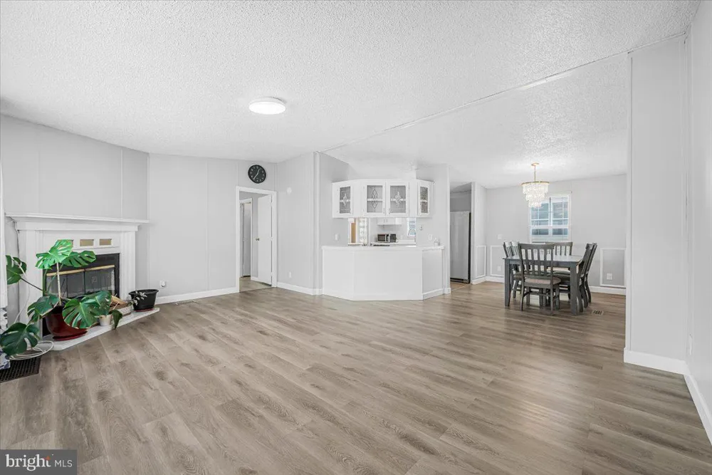 13 MIDWAY AVENUE Laurel, MD 20723