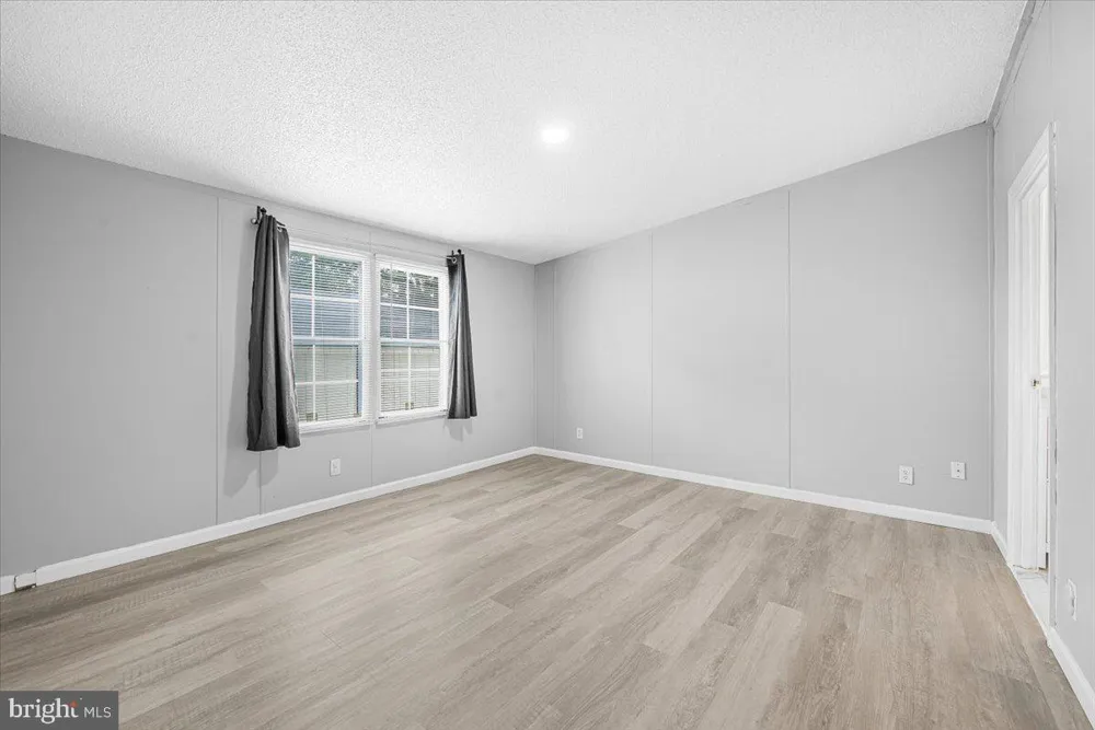 13 MIDWAY AVENUE Laurel, MD 20723