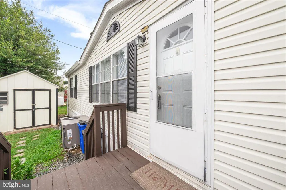 13 MIDWAY AVENUE Laurel, MD 20723