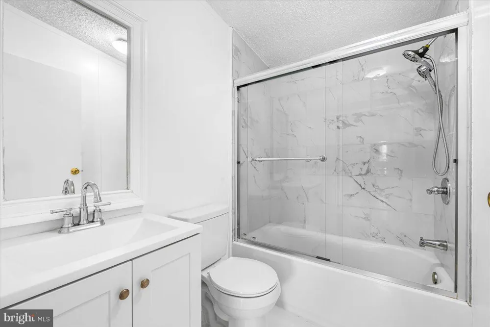 13 MIDWAY AVENUE Laurel, MD 20723