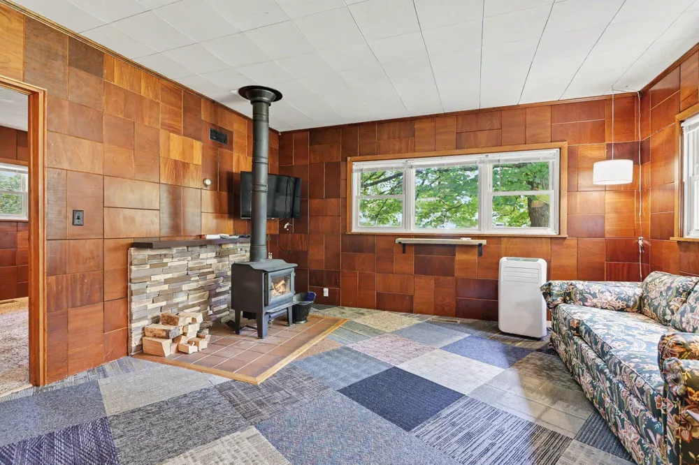 69179 Section Street Edwardsburg, MI 49112