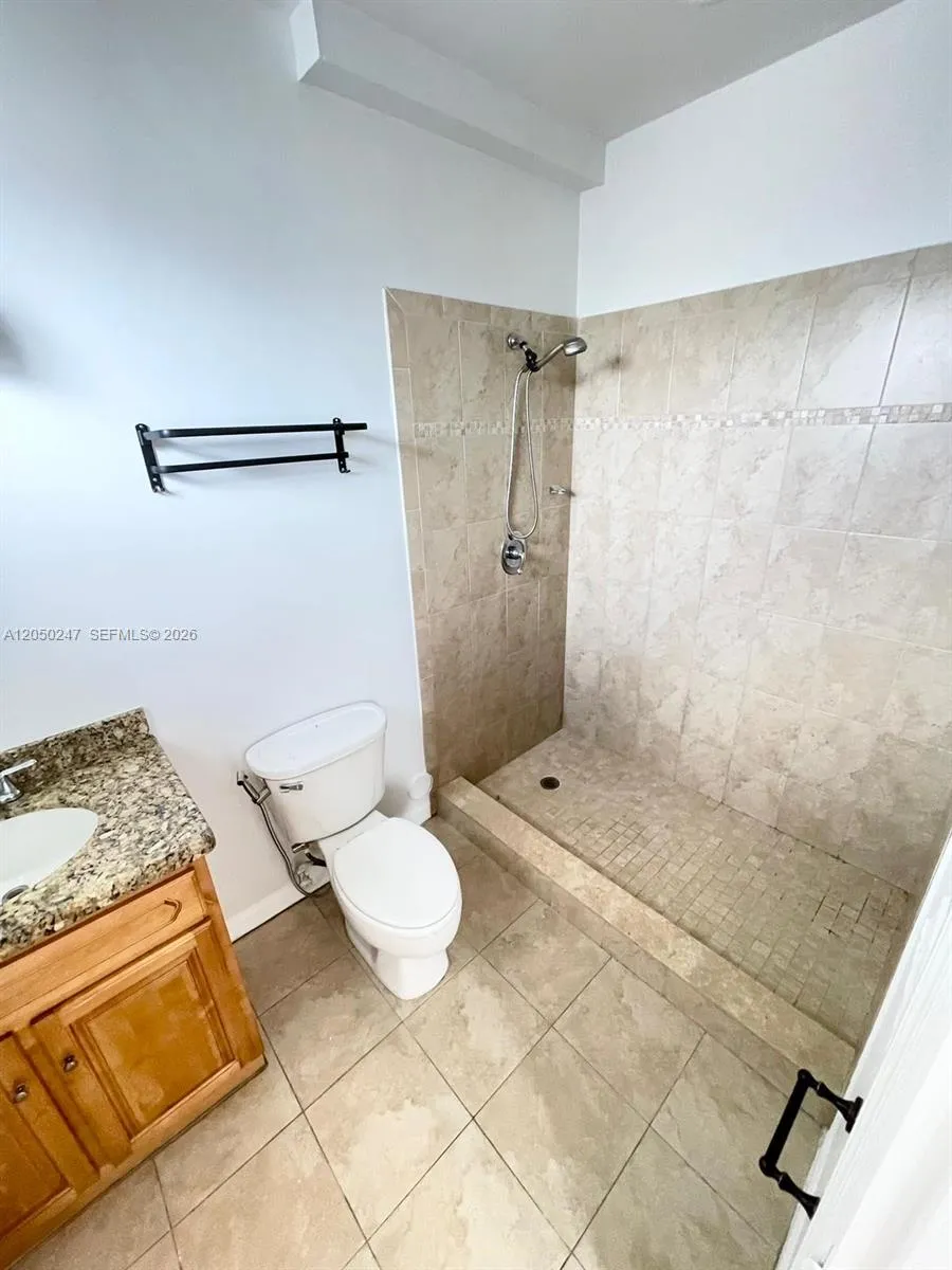 2307 Washington St #4 Hollywood, FL 33020
