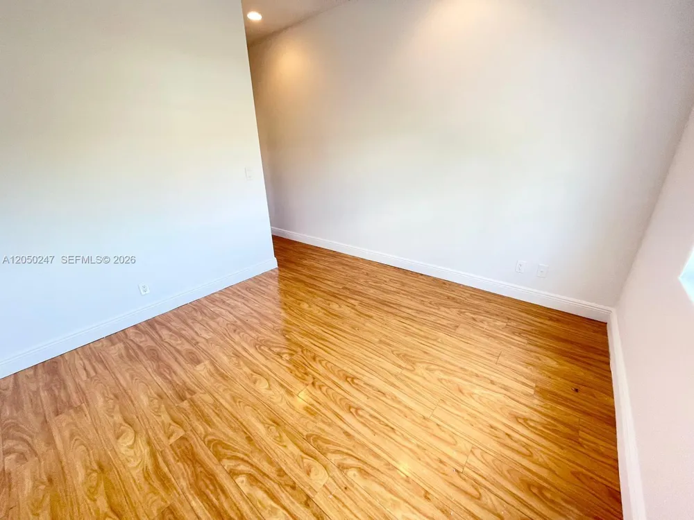 2307 Washington St #4 Hollywood, FL 33020