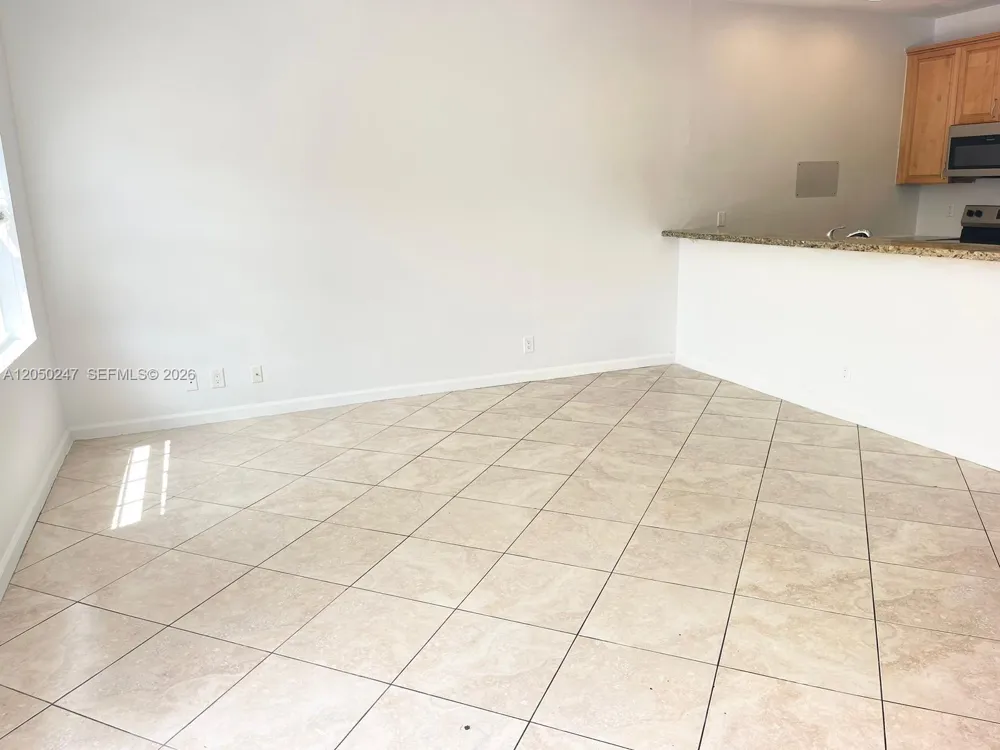 2307 Washington St #4 Hollywood, FL 33020