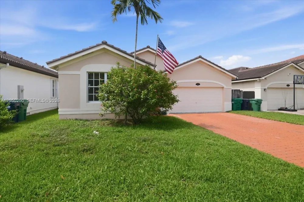 14623 SW 11th St Miami, FL 33184
