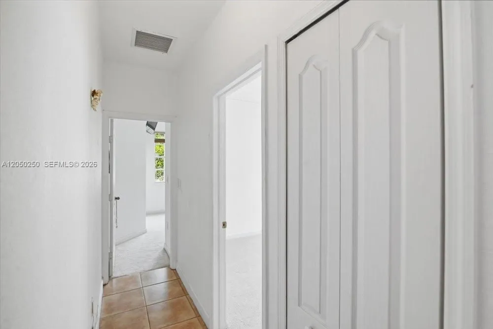 14623 SW 11th St Miami, FL 33184