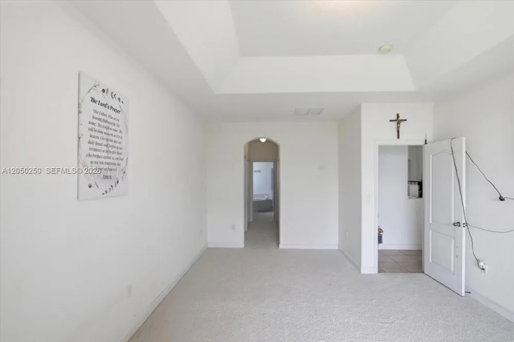 14623 SW 11th St Miami, FL 33184