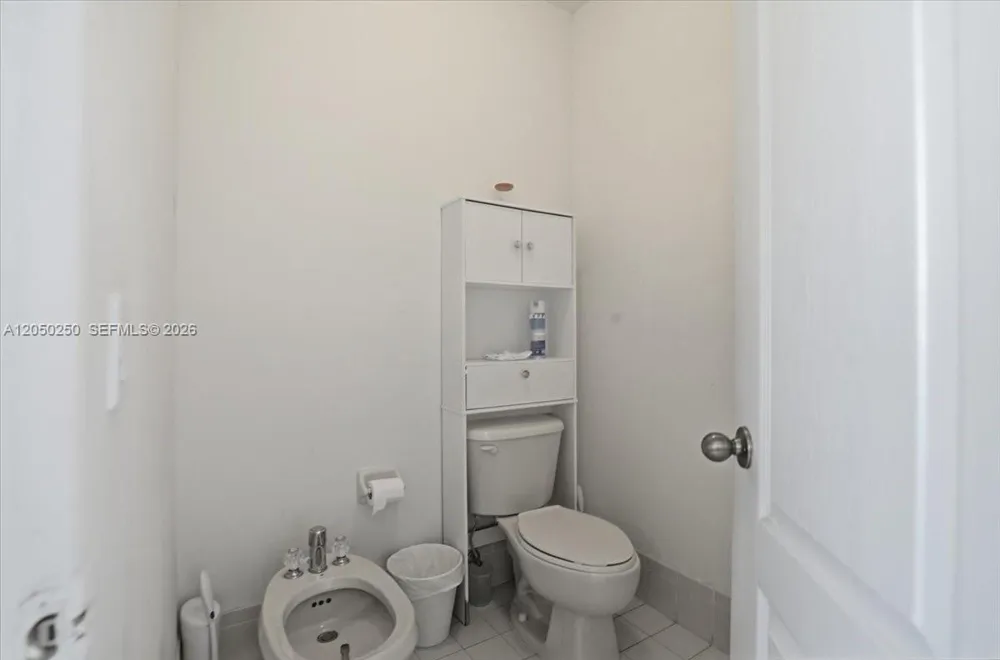 14623 SW 11th St Miami, FL 33184
