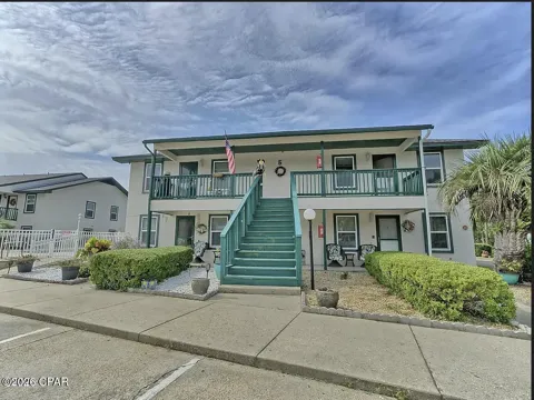7813 North Lagoon Drive #C6