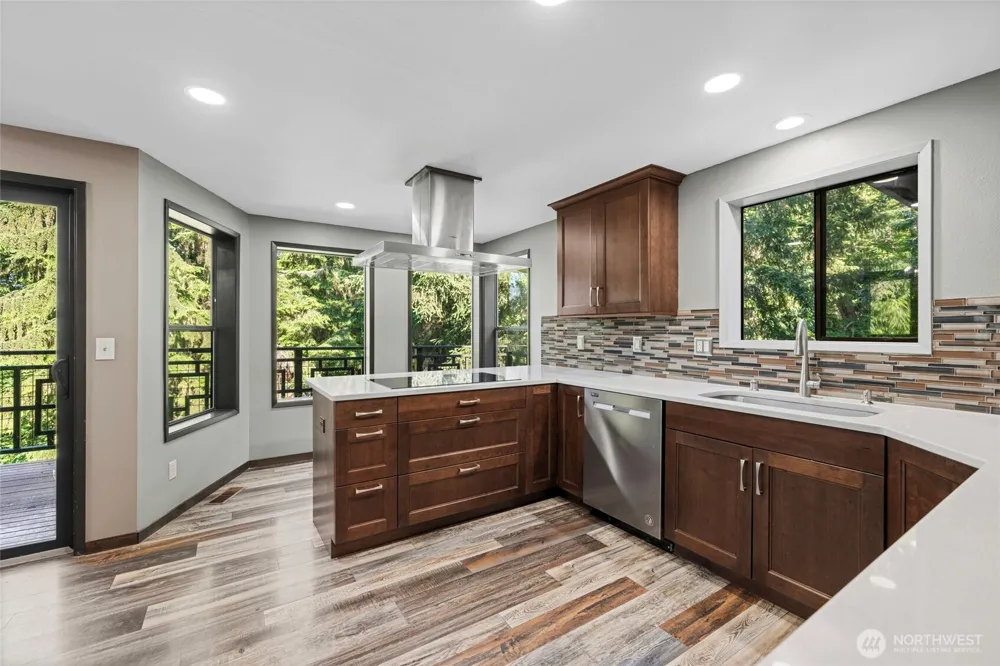 22850 Little Mountain Road Mount Vernon, WA 98274